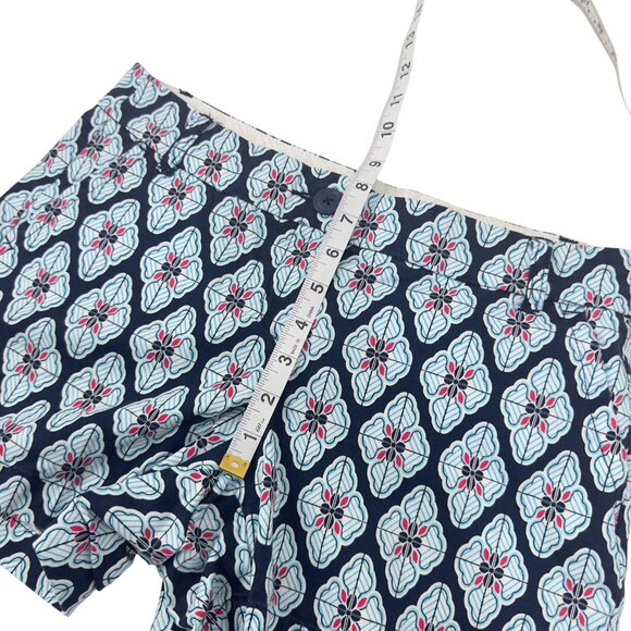 Crown & Ivy Womens Size 4P Floral Patterned Chino Shorts Cotton Blend - Picture 7 of 11